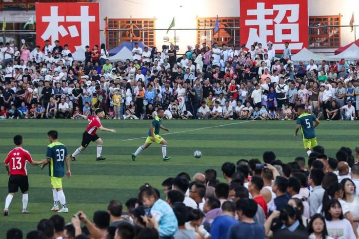 全场比赛结束，阿森纳2-1狼队。